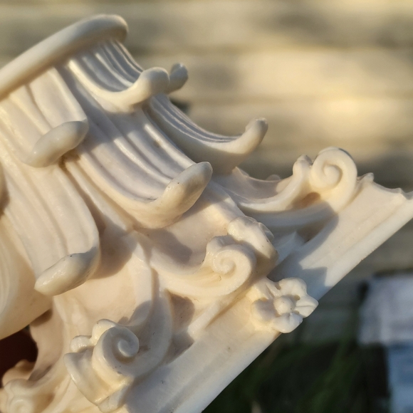 Rare Find "Greek" Candle Pedestal Carved Cream Marble Dust Blend Little Flowers - Picture 5 of 10